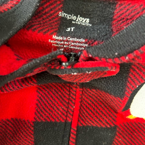 Simple Joys Carter’s Fleece Footed Pajamas. - Picture 7 of 7